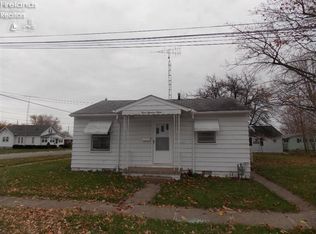 303 Walnut St, Pt Clinton, OH