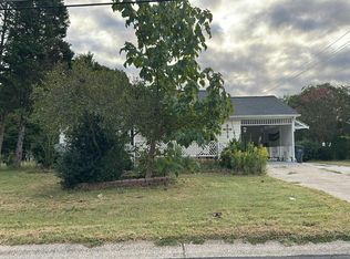 1400 Timbercrest Dr, Lawrenceville, GA 30045