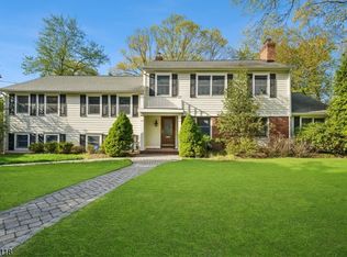 28 Coleridge Rd, Short Hills, NJ 07078