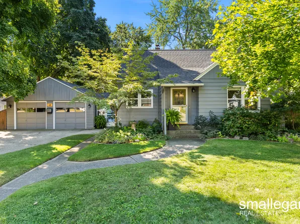 68 Celia St SW, Wyoming, MI 49548