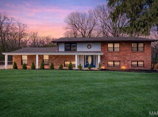 208 Corral Trl, Ballwin, MO