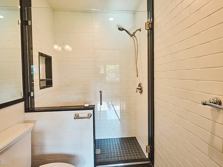 4720 Hayman Ave — Photo 30