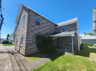 1713 Tripp Ave, Dunmore, PA 18512