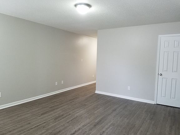 3rd image of 105 Poppy St #A