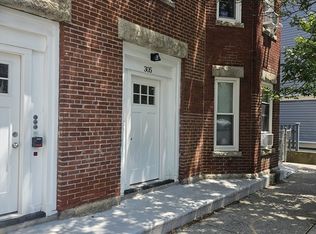 305 Medford St #1, Somerville, MA 02143
