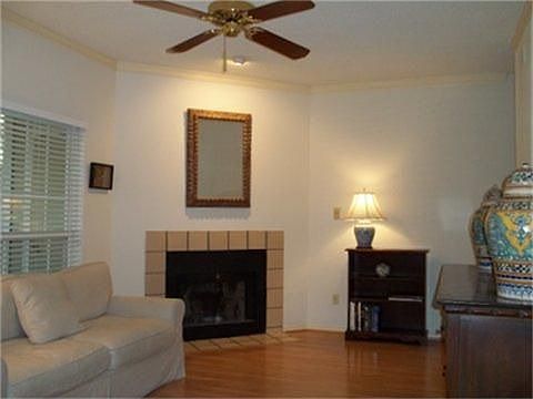 1st image of 7151 Gaston Ave APT 601