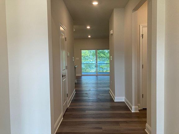 3rd image of 31311 Burke Ct