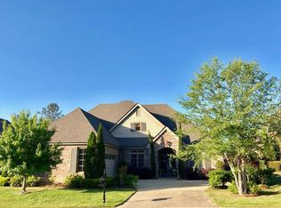 124 Lake Chelsea Dr, Chelsea, AL 35043