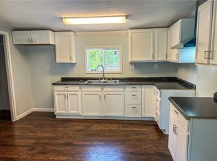 382 Valley Forge Way S, Cameron, NC 28326