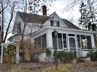 31 Church St, Houlton, WI 54082