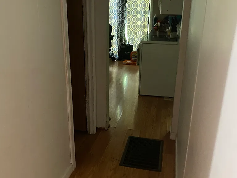 746 Cherokee Dr #2 — Photo 2