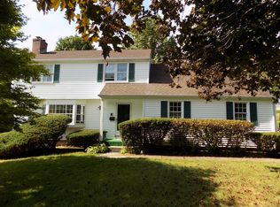 47 Braeburn Rd, Bristol, CT 06010