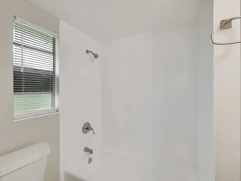 6716 Wurn Park Ct — Photo 7