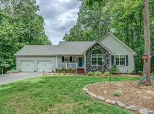 111 Woodley Rd, Moneta, VA 24121