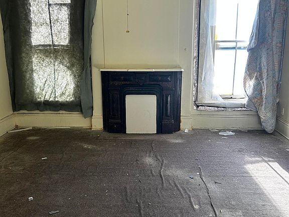 2nd image of 2119 W Main St