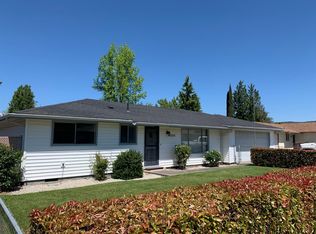 2175 Delta Waters Rd, Medford, OR 97504