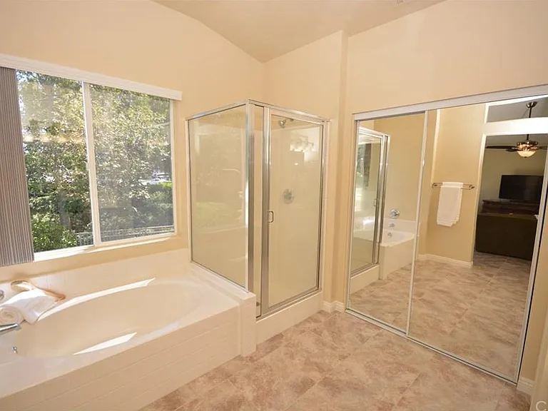 42976 Corte Davila — Photo 31