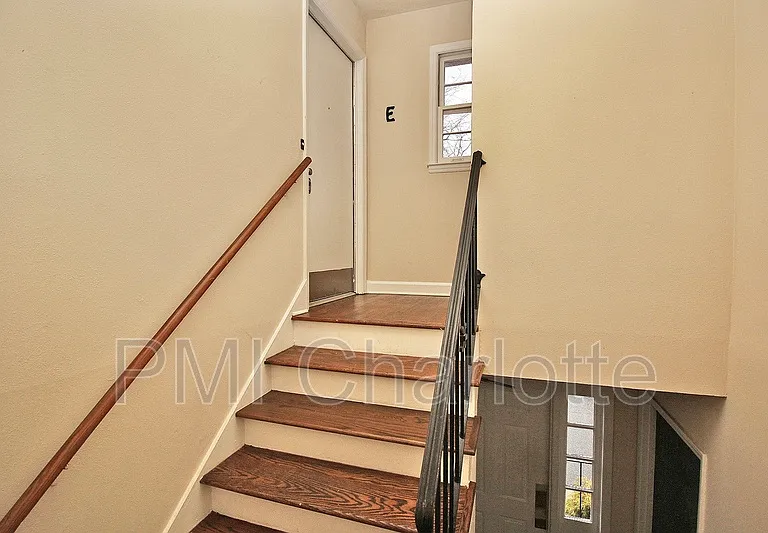 4317 Walker Rd #E — Photo 4
