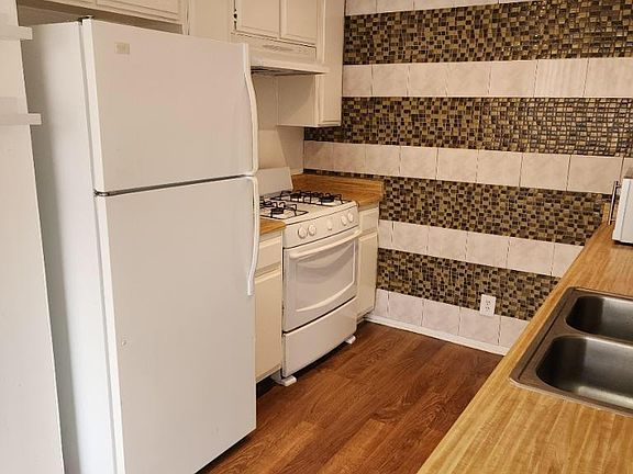 2nd image of 1240 N Flores St APT 4