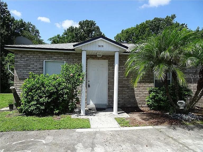 1st image of 3368 Netherwood Dr
