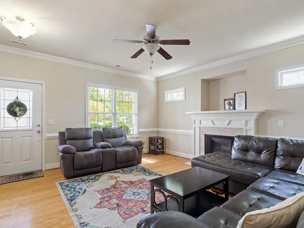 801 Myrtle Grove Ln, Apex, NC 27502