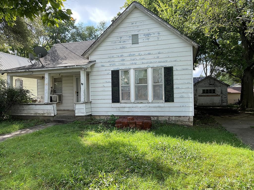 419 W 3rd St, Chanute, KS 66720 MLS 47075 Zillow