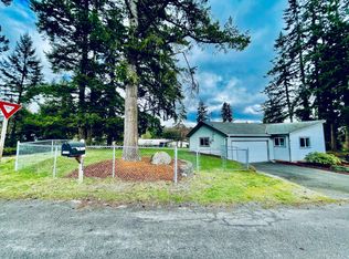 13404 W Lake Kathleen Dr SE, Renton, WA 98059