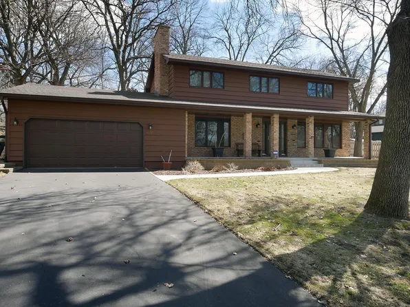 6000 Timberglade Cir, Bloomington, MN 55438