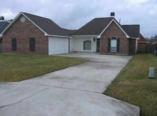 42160 Stone Ridge Ave, Prairieville, LA 70769