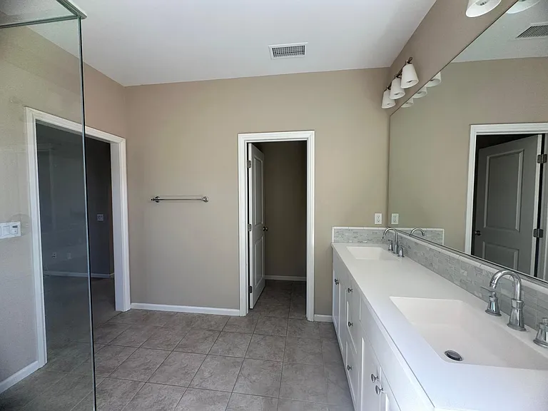 206 Rodeo — Photo 17