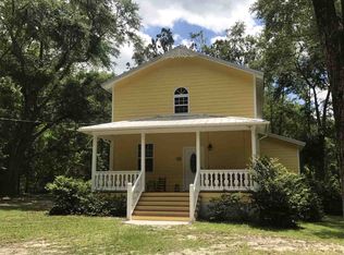 31 Live Oak Ln, Crawfordville, FL 32327
