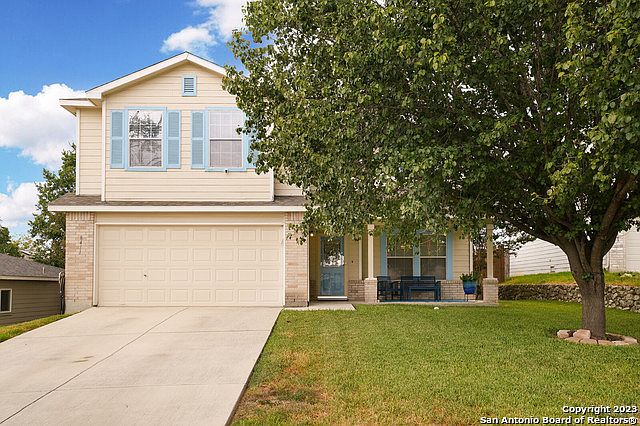 1st image of 8411 Parkdale Cove