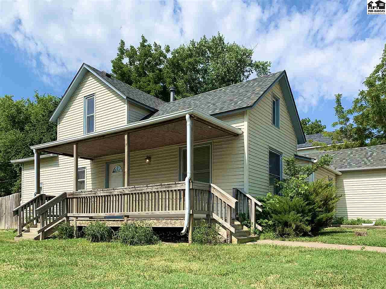 101 S Schmidt Ave, Moundridge, KS 67107 Zillow