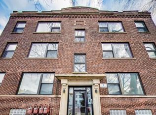 2849 N Drake Ave #3S, Chicago, IL 60618