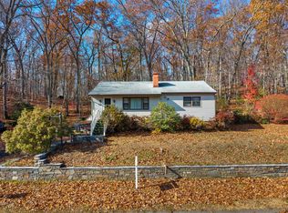 139 Starr St, Norwich, CT 06360
