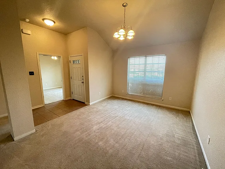 6509 Alvin Dr — Photo 5