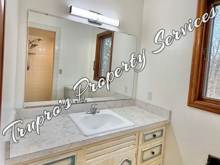 2715 E Shawnee Rd — Photo 23
