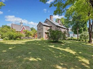 4 Hodge Street, Wiscasset, ME 04578