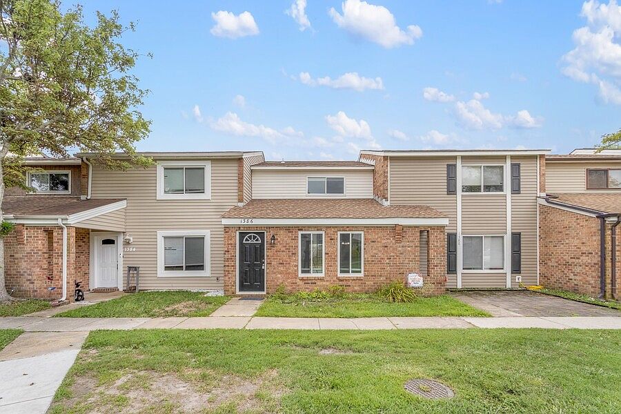 1st image of 1386 Sierra Dr