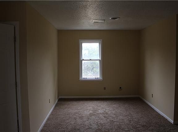 2nd image of 2182 Dominion Dr