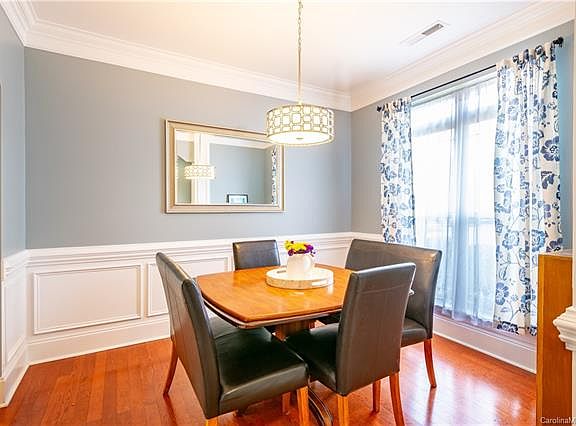 5th image of 14104 Cedar Pond Cres