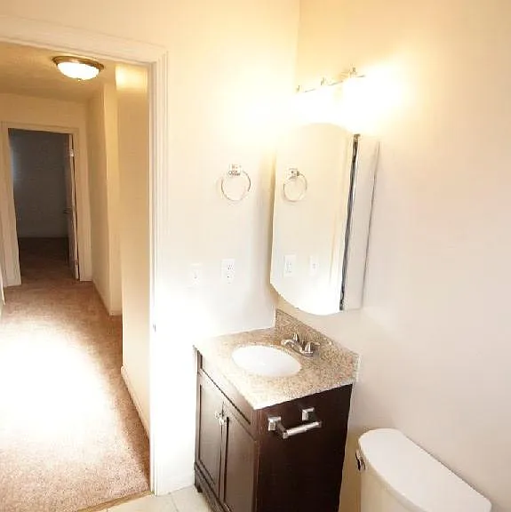 7323 Marlborough Ave #UP — Photo 10