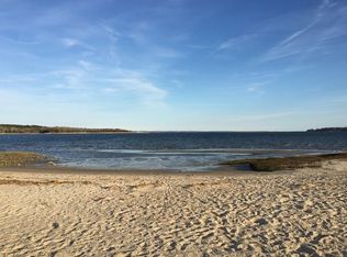 20 Glendale Rd, Wareham, MA 02571