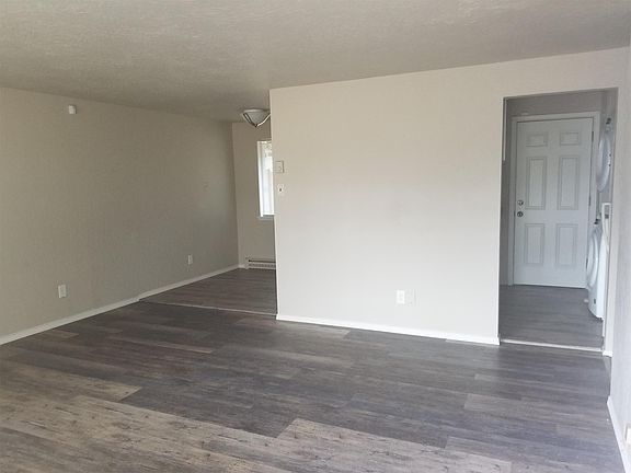 2nd image of 9223 N Lake Dr SW