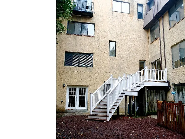 2031-9 South St #205 — Photo 15