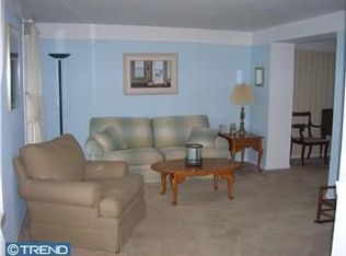 10 Nicole Ct, Newark, DE 19702