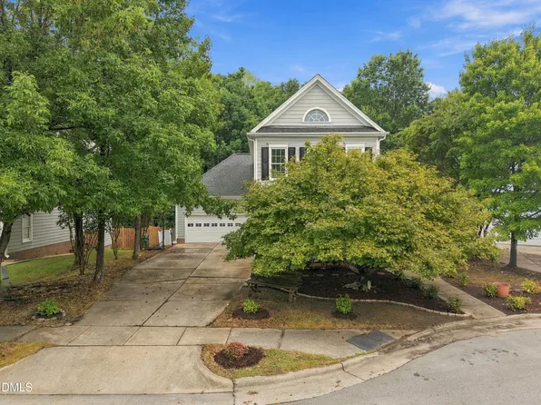 207 Magnolia Bloom Ct, Cary, NC 27519