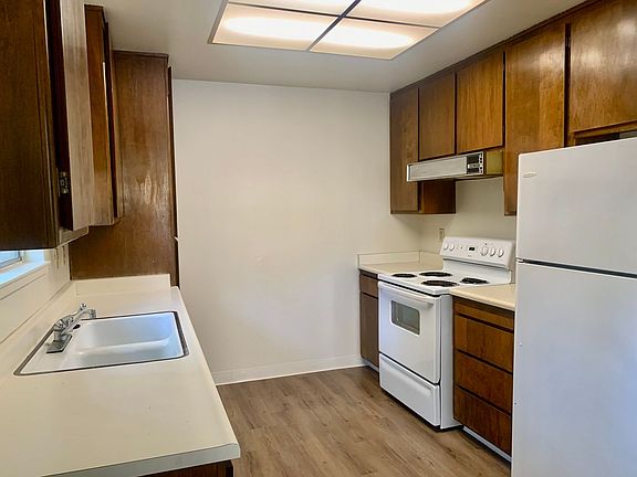 4th image of 8016 Livorna Way #A