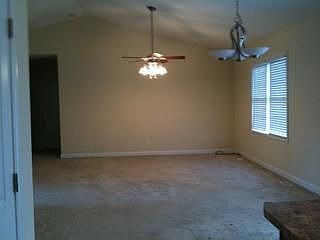 5th image of 4021 Kingdom Ln