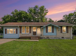 416 Lealand Ln, Lebanon, TN 37087
